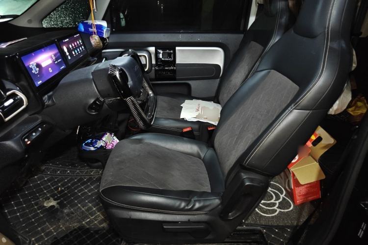 Used Baojun KiWi EV 2023 DJI Edition Lithium Iron Phosphate Left Front Seat