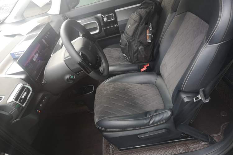 Used Baojun KiWi EV 2023 Smart Luxury Edition Ternary Lithium Left Front Seat