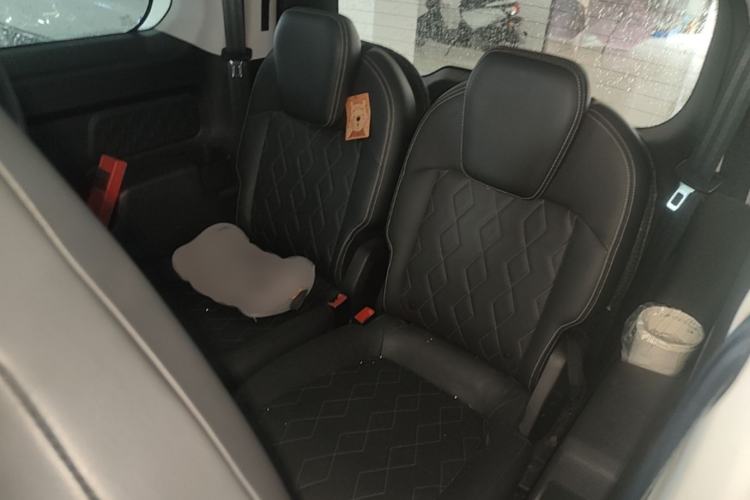Used Baojun KiWi EV 2023 DJI Edition Lithium Iron Phosphate Left Rear Seat