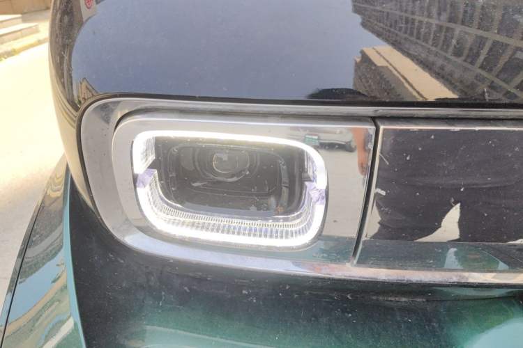 Used Baojun KiWi EV 2023 DJI Edition Lithium Iron Phosphate Right Front Headlight