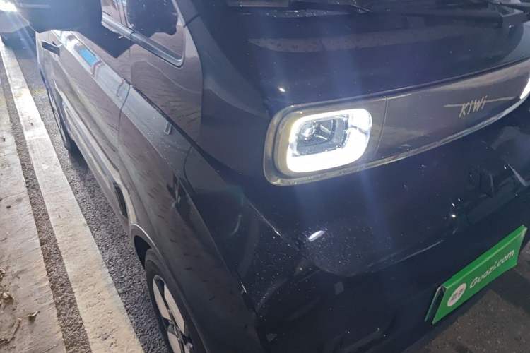 Used Baojun KiWi EV 2023 DJI Edition Lithium Iron Phosphate Right Front Headlight