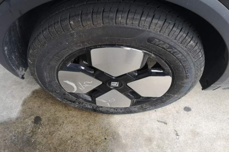 Used Baojun KiWi EV 2023 Smart Luxury Edition Ternary Lithium Right Rear Wheel Hub