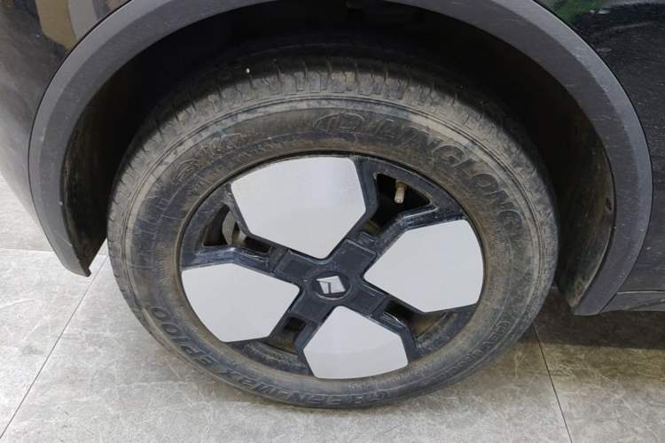 Used Baojun KiWi EV 2023 DJI Edition Lithium Iron Phosphate Right Rear Wheel Hub