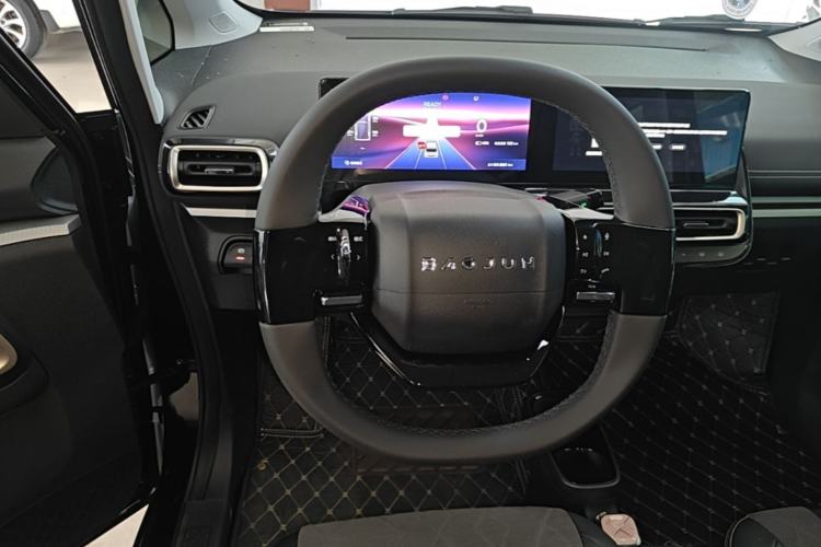 Used Baojun KiWi EV 2023 Smart Luxury Edition Lithium Iron Phosphate Steering Wheel