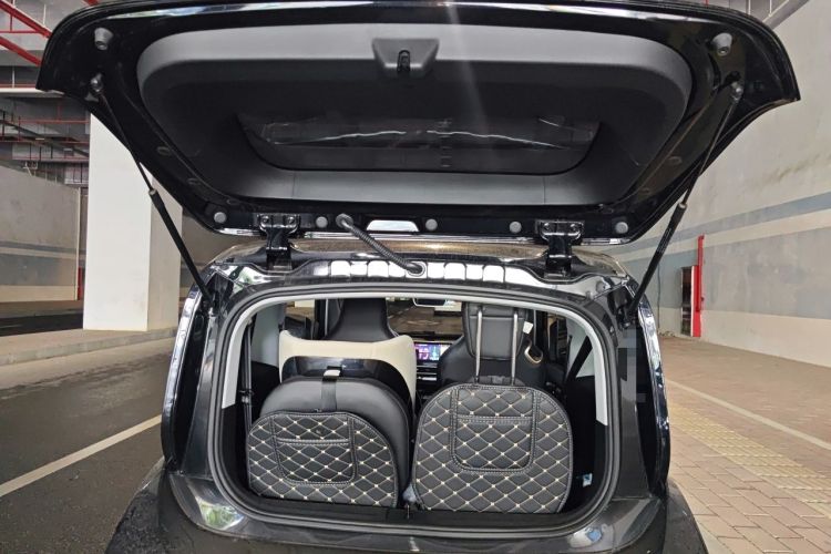 Used Baojun KiWi EV 2023 DJI Edition Lithium Iron Phosphate Trunk