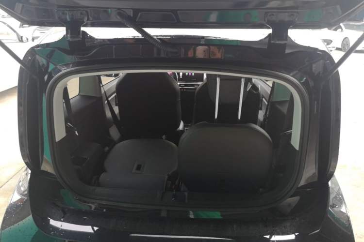Used Baojun KiWi EV 2023 Smart Luxury Edition Ternary Lithium Trunk