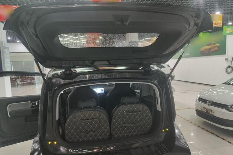 Used Baojun KiWi EV 2023 DJI Edition Lithium Iron Phosphate Trunk