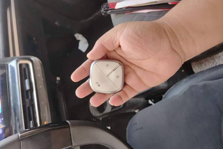 Used Baojun KiWi EV 2023 DJI Edition Lithium Iron Phosphate Vehicle Key