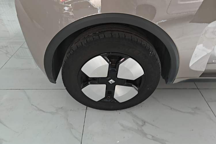 Used Baojun KiWi EV 2023 Smart Trend Edition Ternary Lithium Exterior 5