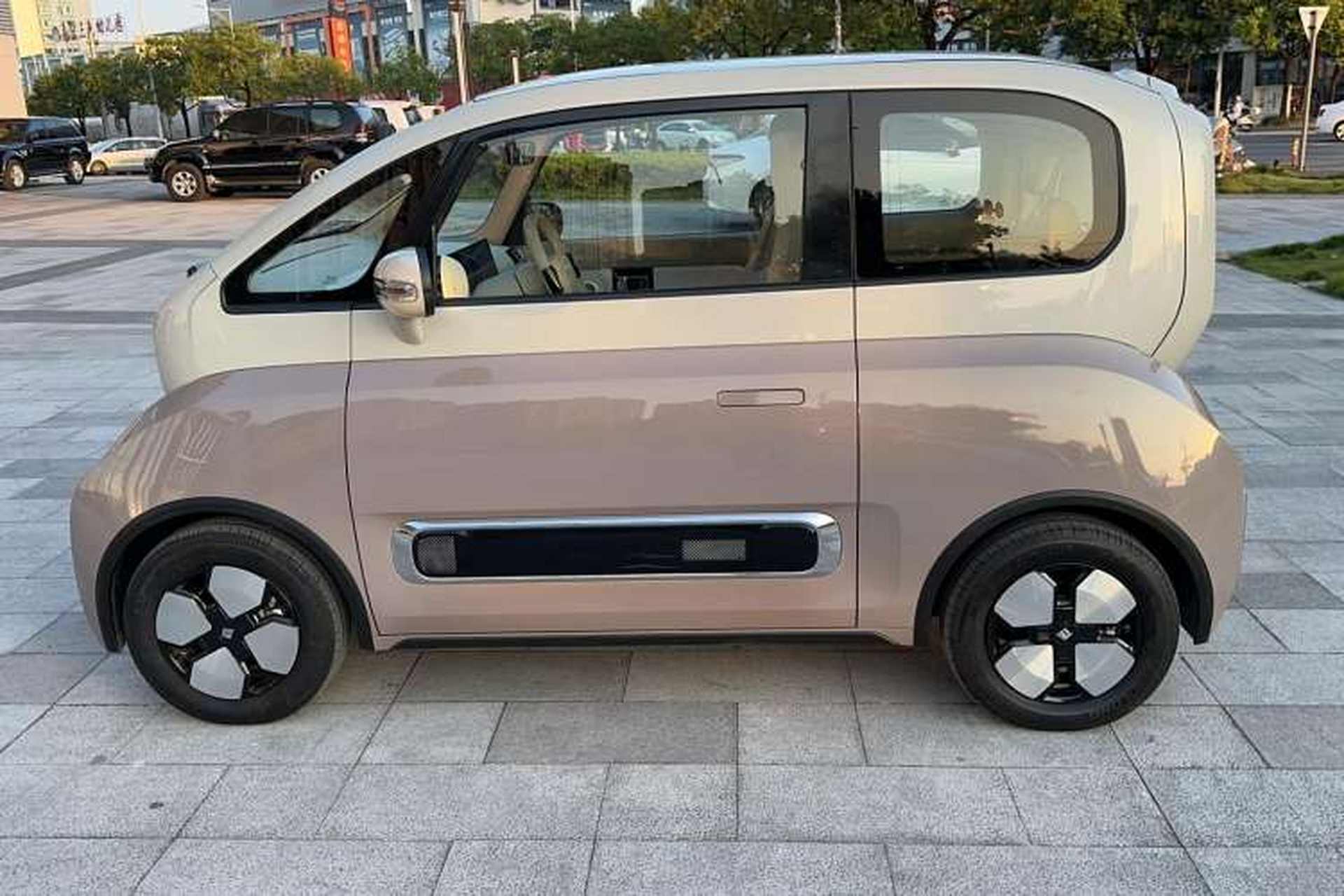 Used Baojun KiWi EV 2023 Smart Trend Edition Ternary Lithium Exterior 5
