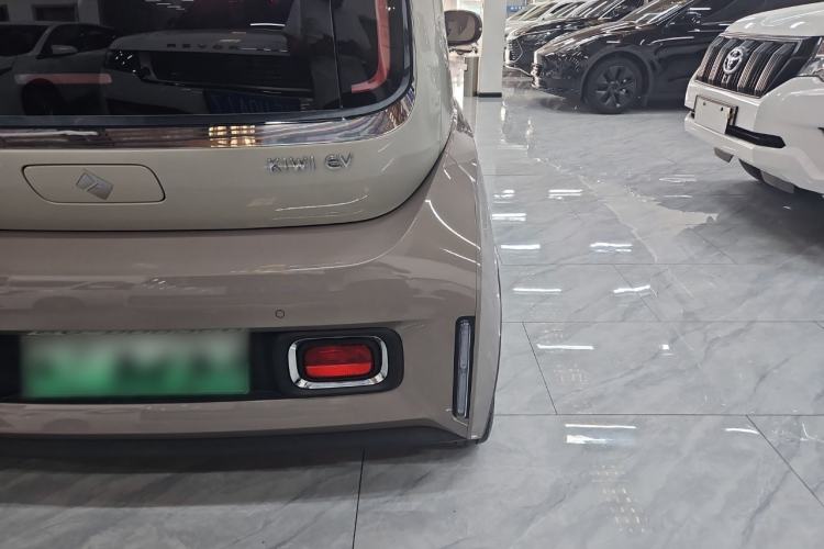Used Baojun KiWi EV 2023 Smart Trend Edition Ternary Lithium Exterior 6