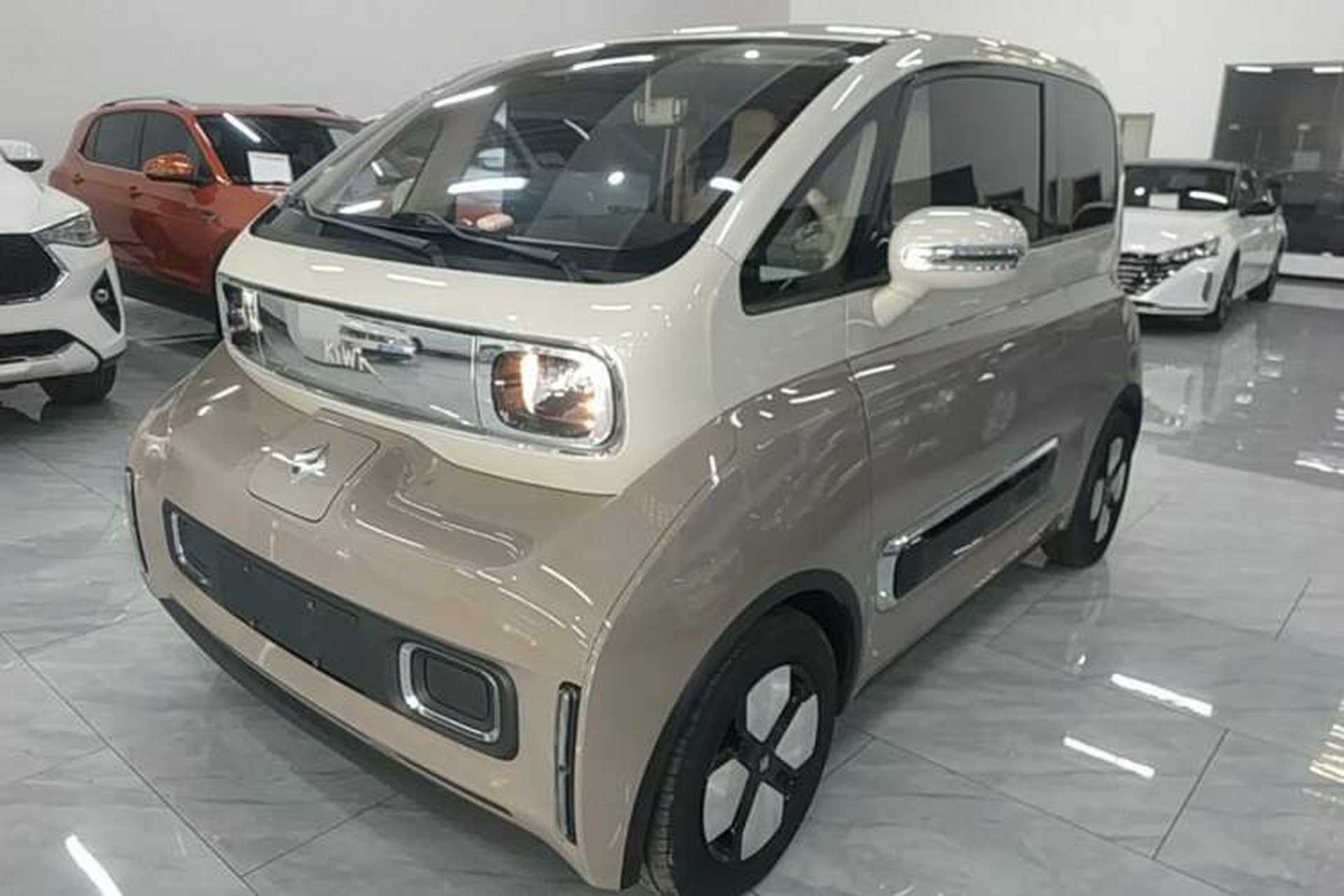 Used Baojun KiWi EV 2023 Smart Trend Edition Ternary Lithium Front Left 45 Deg