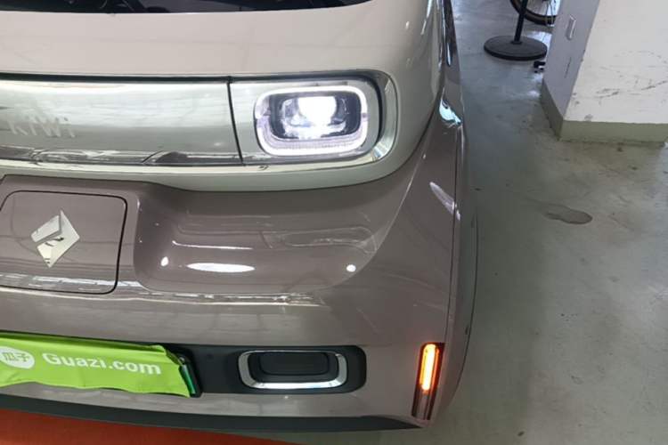 Used Baojun KiWi EV 2023 DJI Edition Lithium Iron Phosphate Left Front Headlight