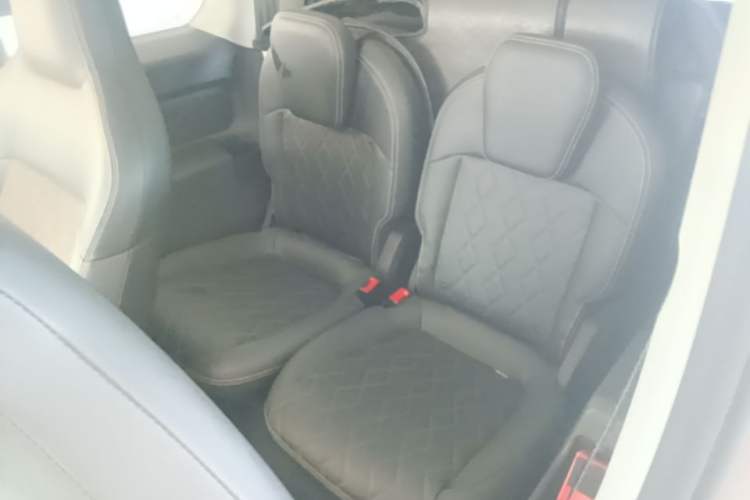 Used Baojun KiWi EV 2023 DJI Edition Lithium Iron Phosphate Left Rear Seat