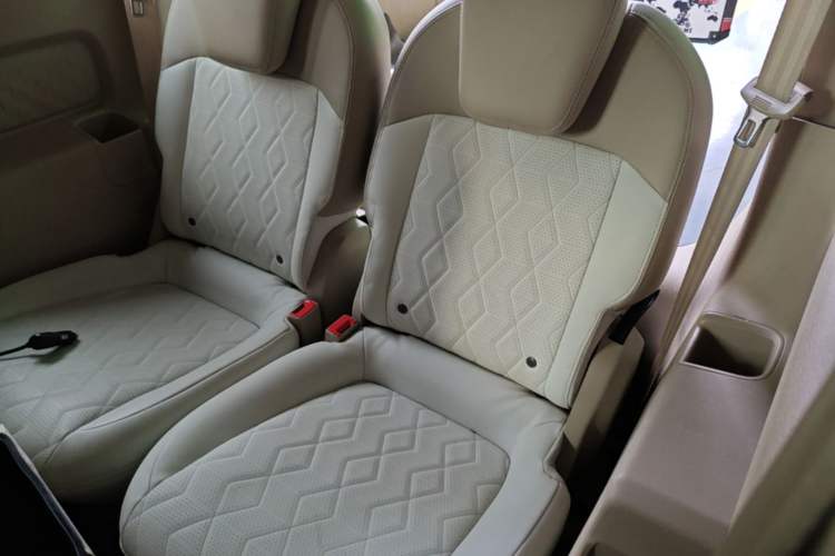 Used Baojun KiWi EV 2023 DJI Edition Lithium Iron Phosphate Left Rear Seat