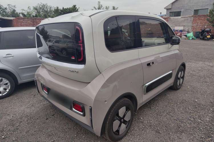 Used Baojun KiWi EV 2023 DJI Edition Ternary Lithium Rear Right 45 Deg