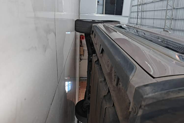 Used Baojun KiWi EV 2023 Smart Trend Edition Ternary Lithium Right Side Sill