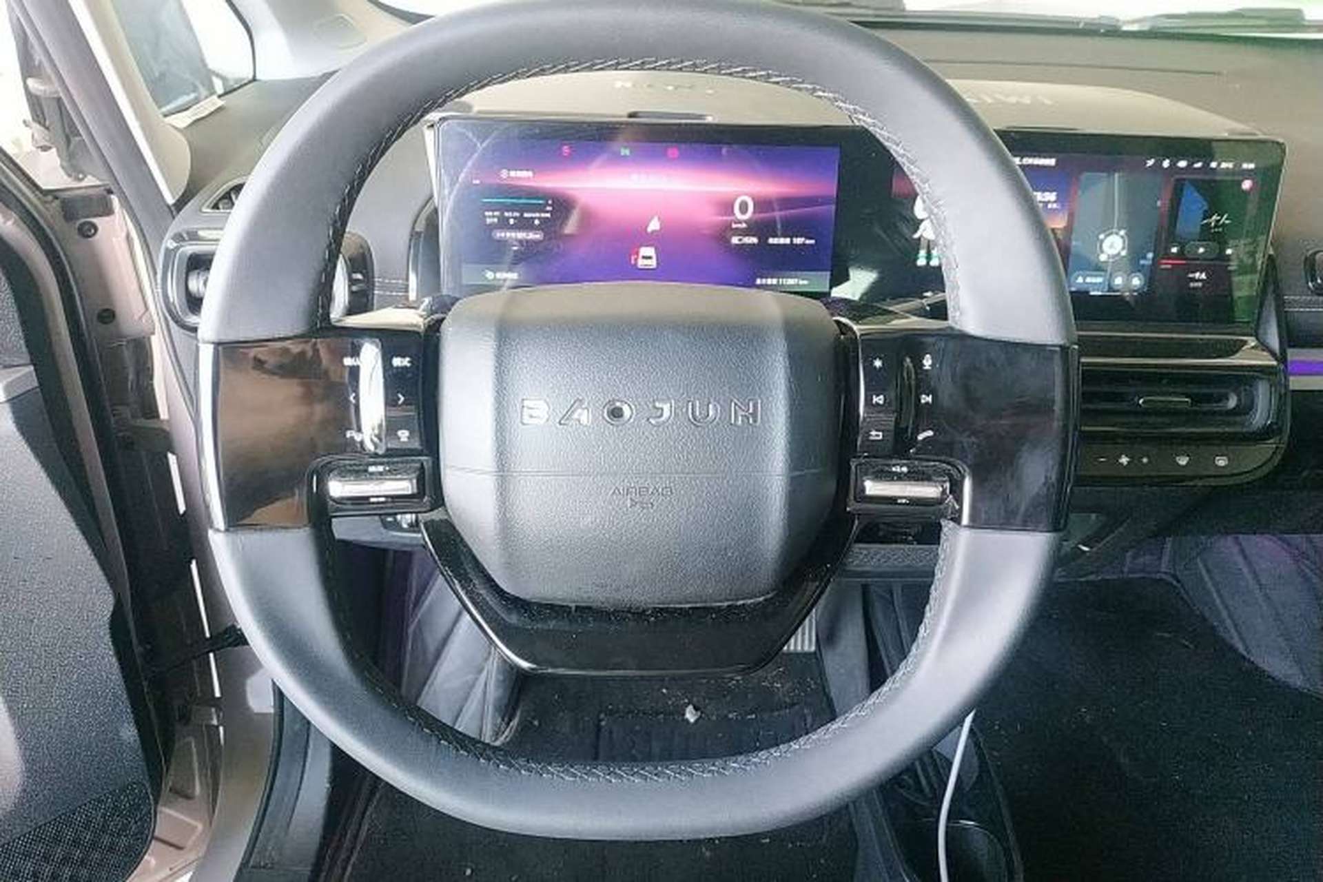 Used Baojun KiWi EV 2023 DJI Edition Lithium Iron Phosphate Steering Wheel
