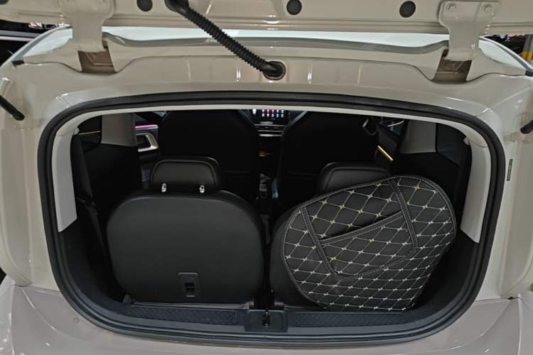Used Baojun KiWi EV 2023 DJI Edition Ternary Lithium Trunk