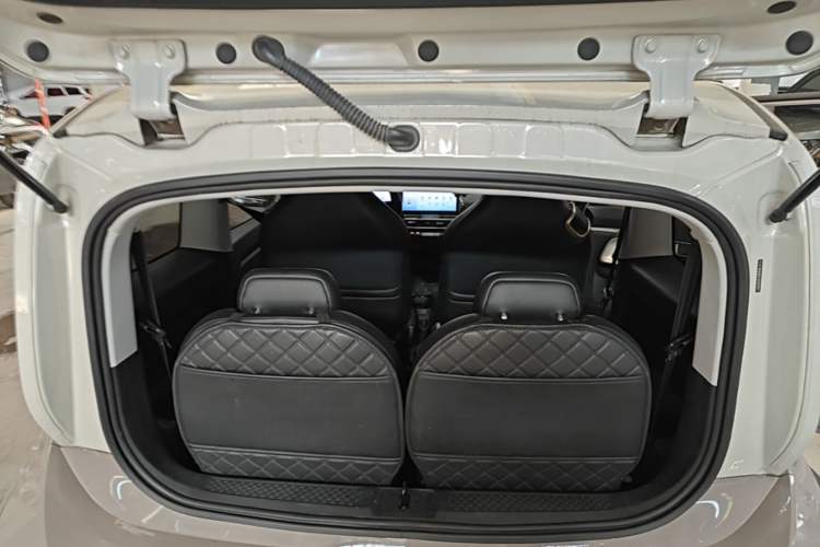 Used Baojun KiWi EV 2023 Smart Trend Edition Ternary Lithium Trunk
