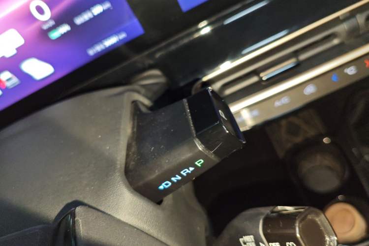 Used Baojun KiWi EV 2023 DJI Edition Lithium Iron Phosphate Gear Lever