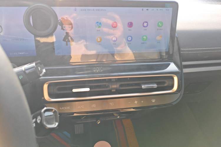 Used Baojun KiWi EV 2023 Smart Trend Edition Ternary Lithium Audio And AC Panel
