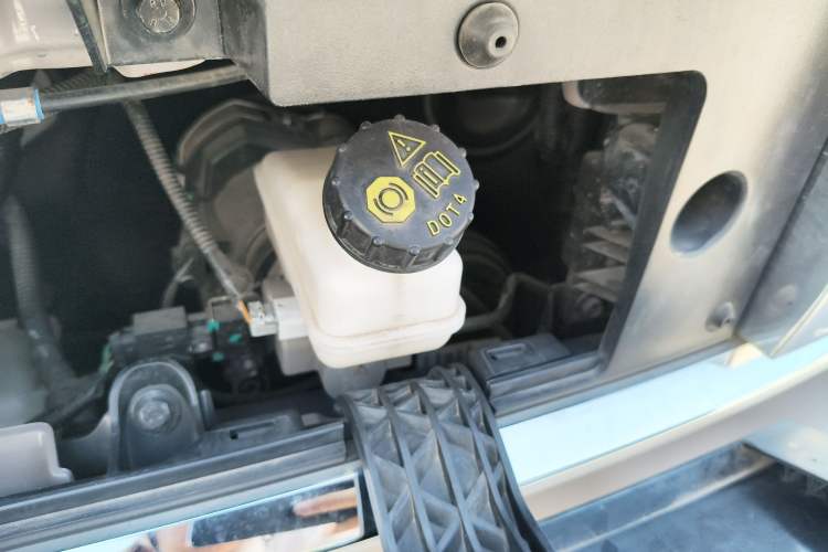 Used Baojun KiWi EV 2023 DJI Edition Lithium Iron Phosphate Engine Bay Left
