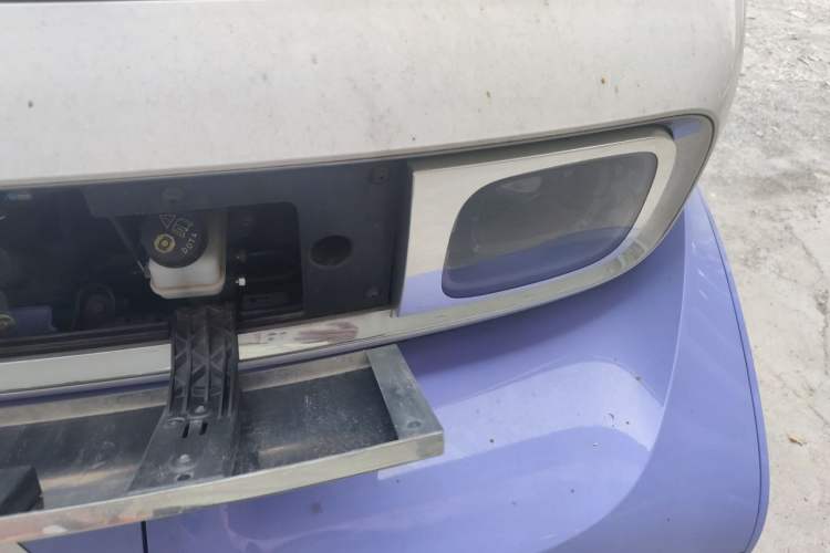 Used Baojun KiWi EV 2023 DJI Edition Ternary Lithium Engine Bay Left