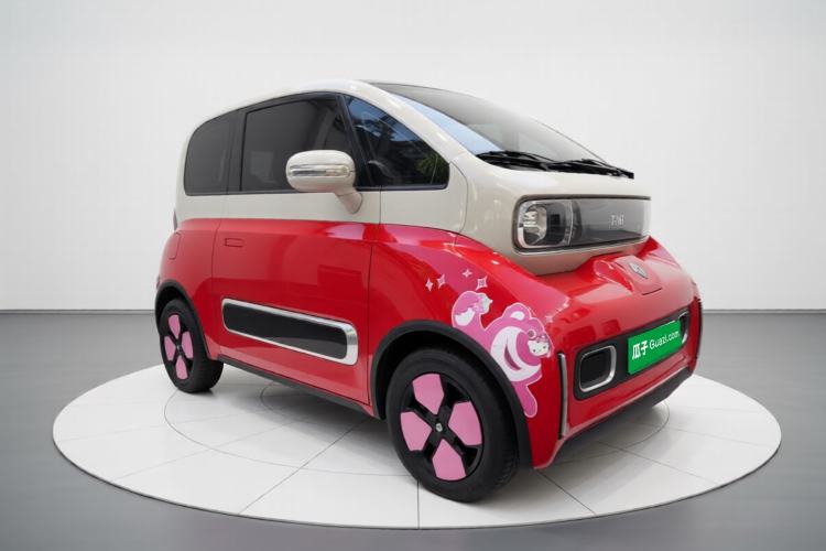 Used Baojun KiWi EV 2023 Smart Trend Edition Ternary Lithium Front Right 45 Deg