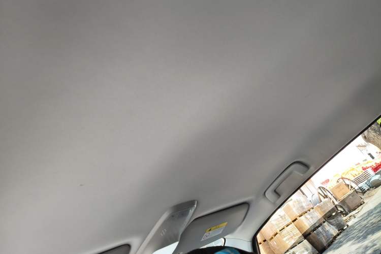 Used Baojun KiWi EV 2023 DJI Edition Lithium Iron Phosphate Headliner