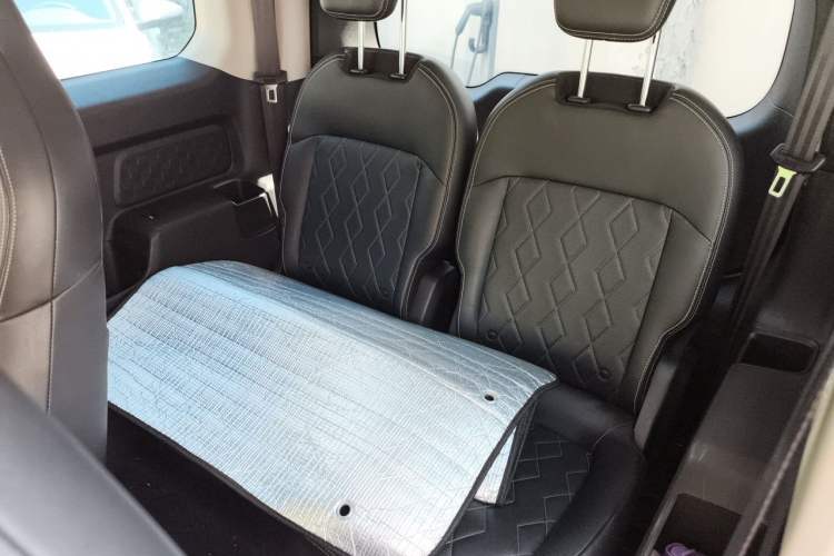 Used Baojun KiWi EV 2023 Smart Trend Edition Ternary Lithium Left Rear Seat