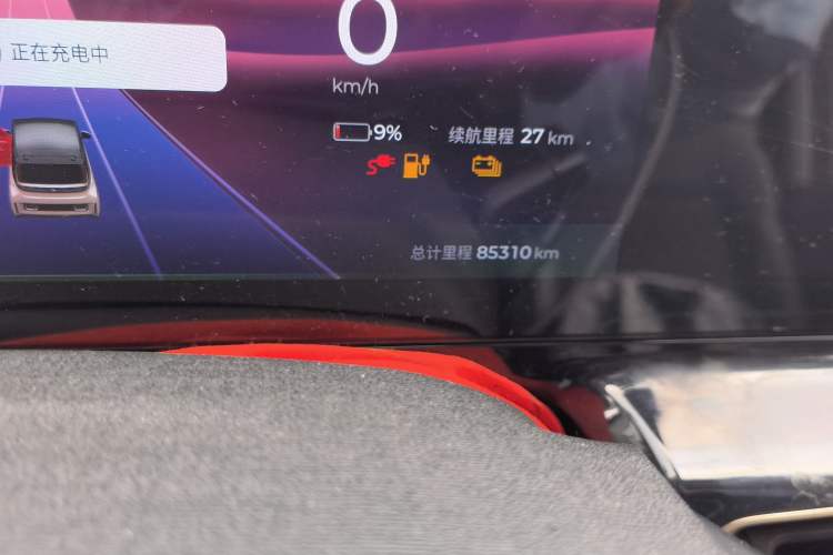 Used Baojun KiWi EV 2023 Smart Trend Edition Ternary Lithium Odometer Close Up
