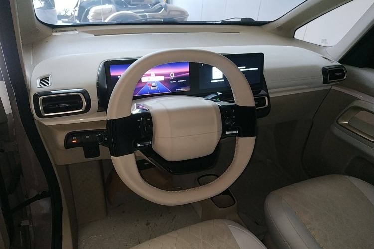 Used Baojun KiWi EV 2023 Smart Trend Edition Ternary Lithium Center Console