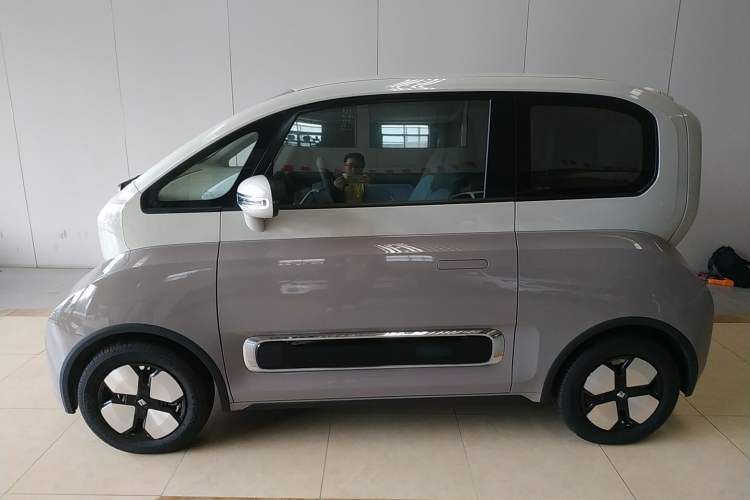 Used Baojun KiWi EV 2023 Smart Trend Edition Ternary Lithium Left Side