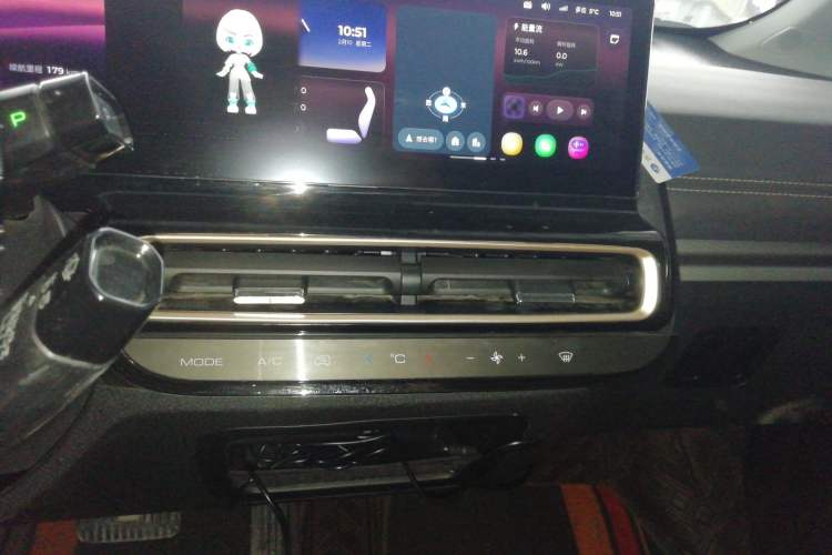 Used Baojun KiWi EV 2023 Smart Trend Edition Ternary Lithium Audio And AC Panel