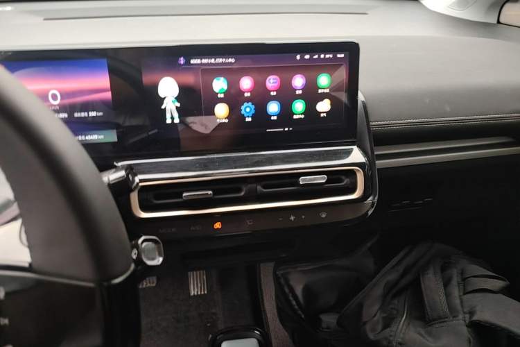 Used Baojun KiWi EV 2023 Smart Trend Edition Ternary Lithium Audio And AC Panel