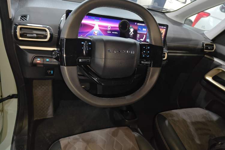 Used Baojun KiWi EV 2023 Smart Trend Edition Lithium Iron Phosphate Center Console