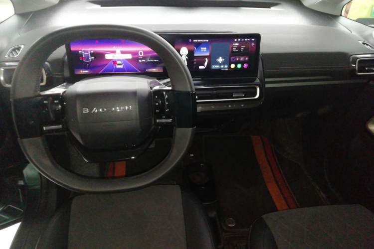 Used Baojun KiWi EV 2023 Smart Trend Edition Ternary Lithium Center Console