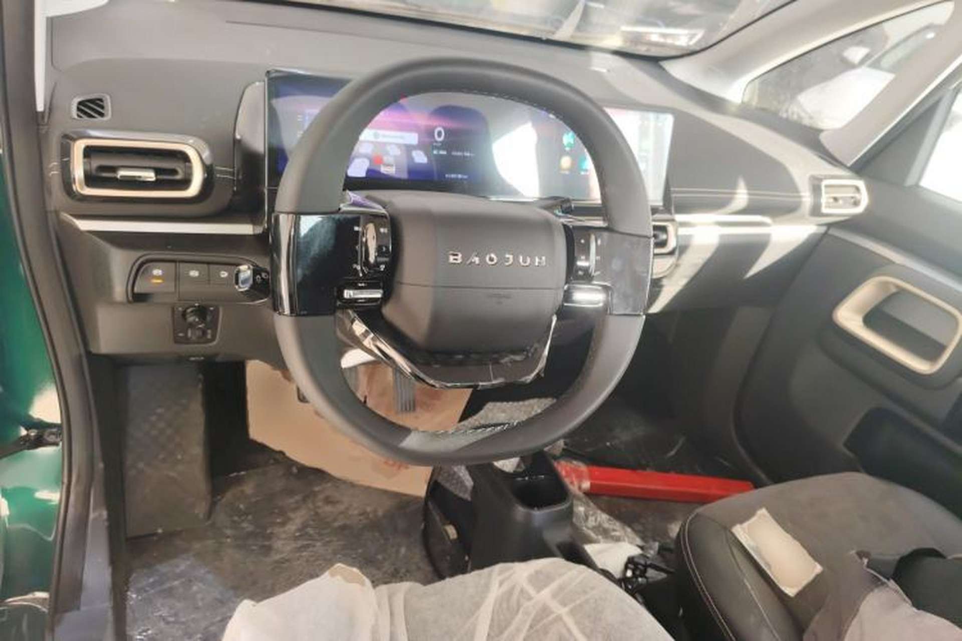 Used Baojun KiWi EV 2023 DJI Edition Lithium Iron Phosphate Center Console