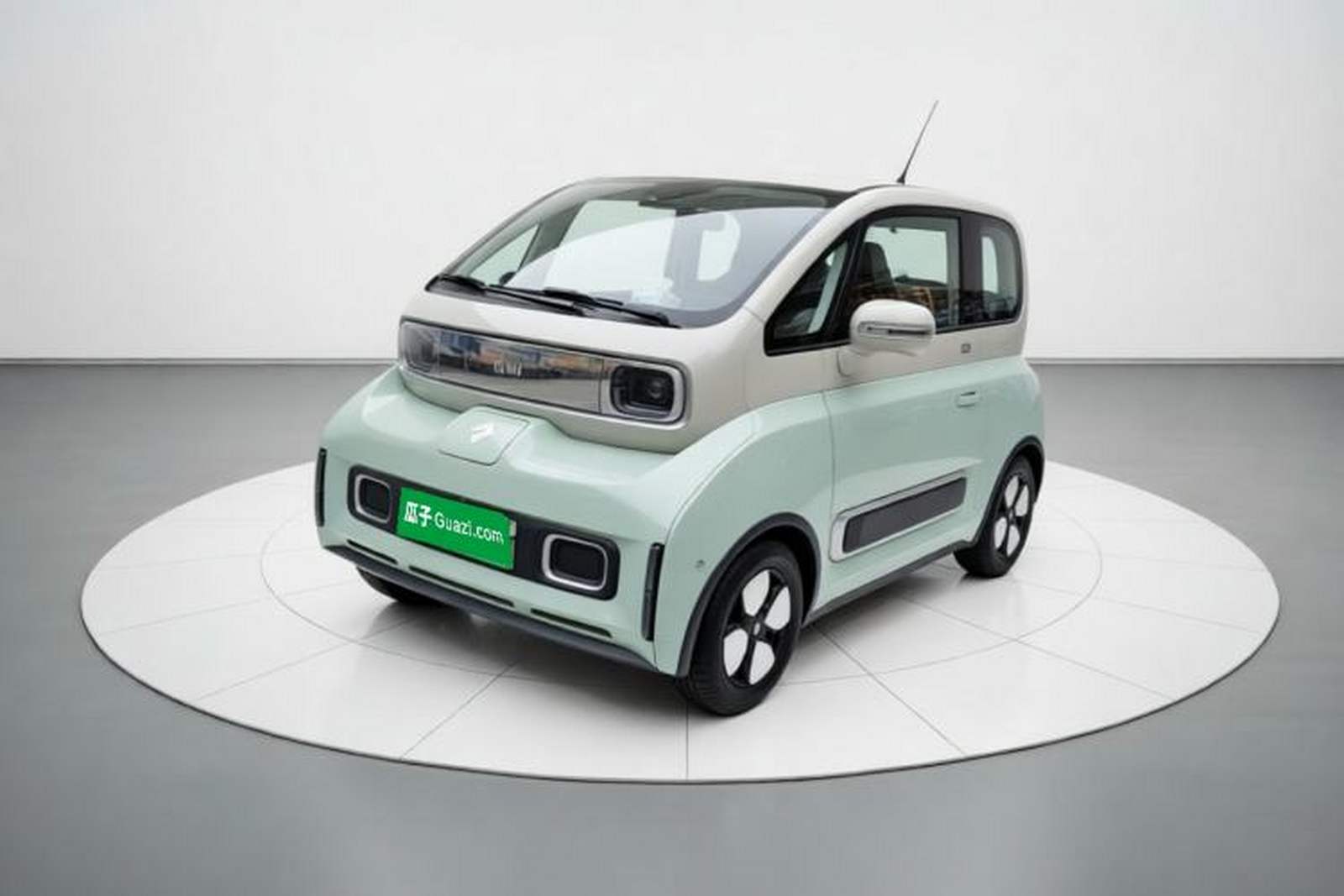 Фото Baojun с площадки