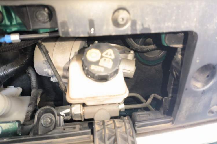 Used Baojun KiWi EV 2023 DJI Edition Lithium Iron Phosphate Engine Bay Left