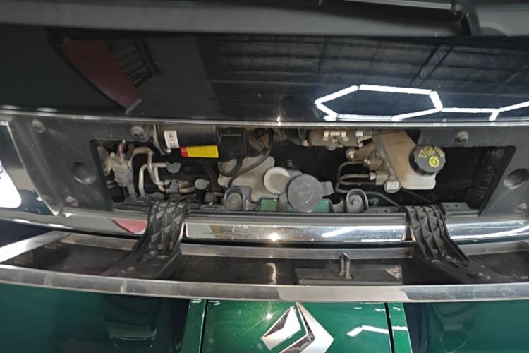 Used Baojun KiWi EV 2023 Smart Luxury Edition Ternary Lithium Engine Bay