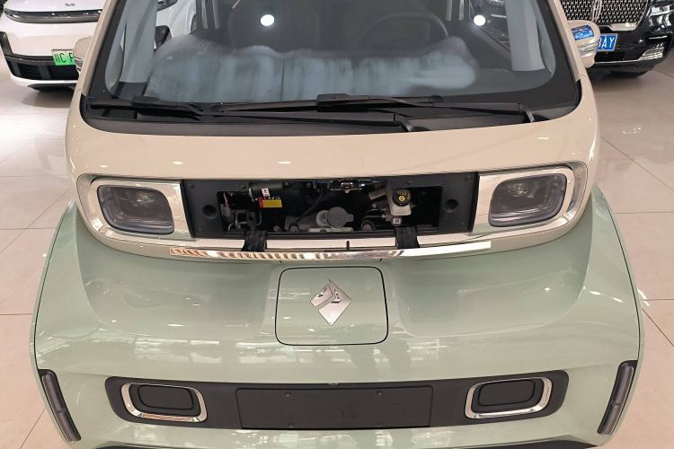 Used Baojun KiWi EV 2023 Smart Luxury Edition Ternary Lithium Engine Bay
