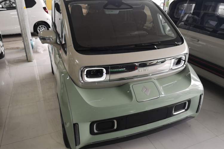 Used Baojun KiWi EV 2023 DJI Edition Lithium Iron Phosphate Exterior 1