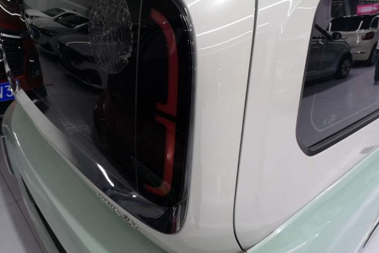 Used Baojun KiWi EV 2023 DJI Edition Lithium Iron Phosphate Exterior 3