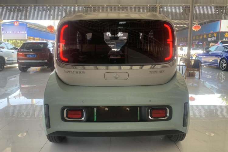 Used Baojun KiWi EV 2023 Smart Luxury Edition Ternary Lithium Exterior 3