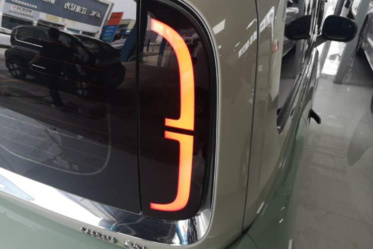 Used Baojun KiWi EV 2023 DJI Edition Lithium Iron Phosphate Exterior 3