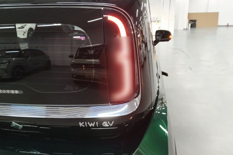 Used Baojun KiWi EV 2023 Smart Luxury Edition Lithium Iron Phosphate Exterior 3