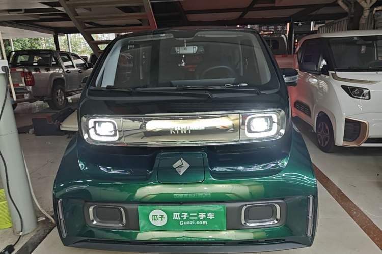 Used Baojun KiWi EV 2023 Smart Luxury Edition Ternary Lithium Front
