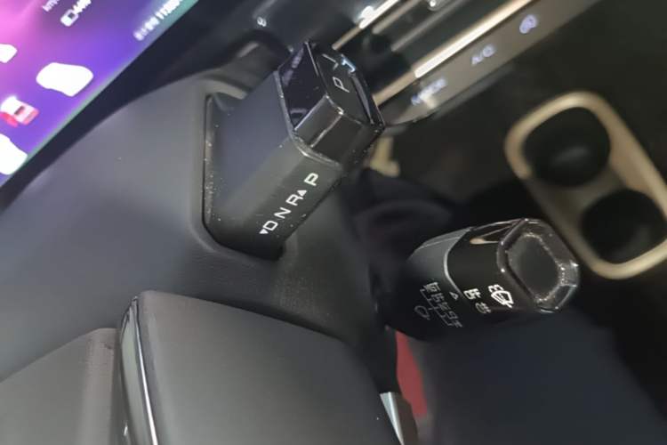 Used Baojun KiWi EV 2023 DJI Edition Lithium Iron Phosphate Gear Lever